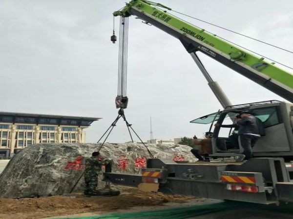 岳陽吊車出租(電動單梁吊車導繩器）