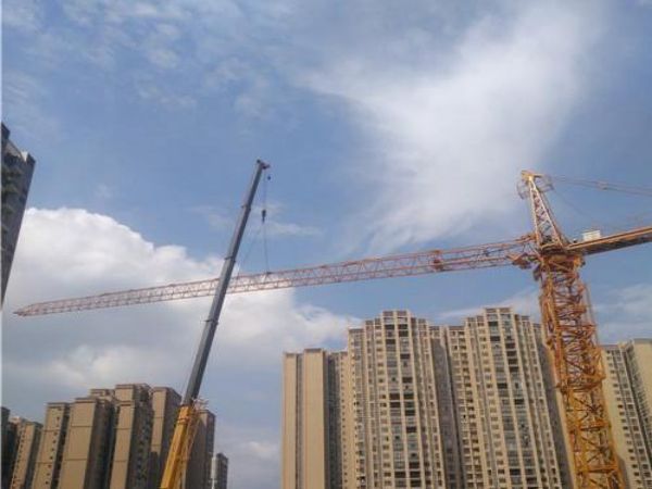 樂亭吊車出租(吊車副桿調(diào)節(jié)角度怎么調(diào))