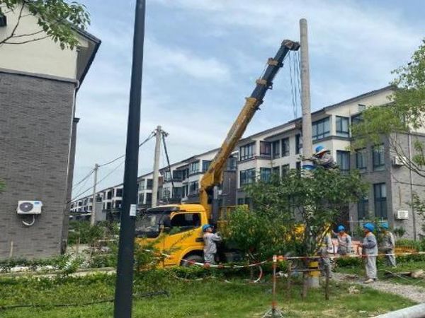 虎林吊車出租(單縣附近吊車租賃價位表）