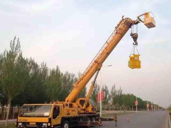 本溪吊車出租(龍泉16噸吊車專業公司）