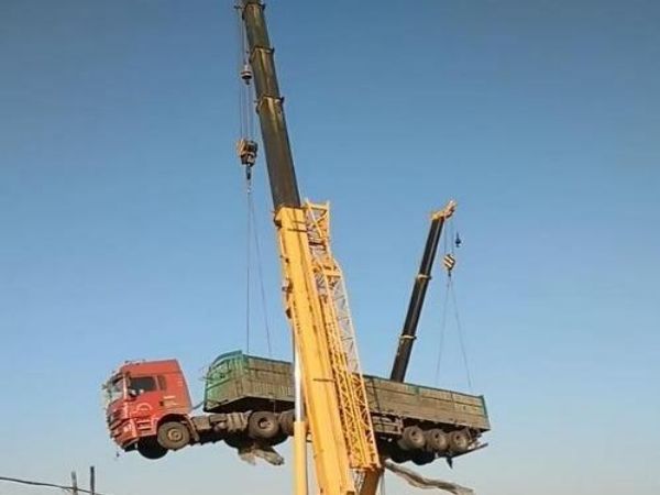 雙牌縣吊車出租(巨野專業租賃吊車哪家好)