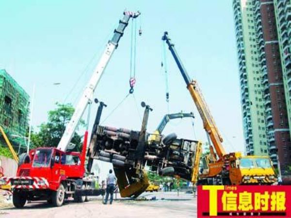 常熟市吊車(chē)出租電話(吊車(chē)底盤(pán)保養(yǎng)流程介紹)