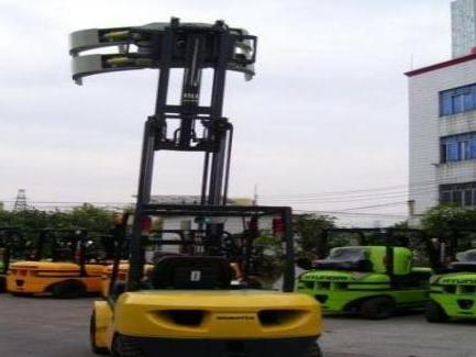臨翔區叉車出租(女叉車司機昵稱叫什么)